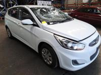 2016 Hyundai Accent RB image 1