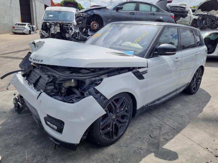 land rover Range Rover Sport SDV8 HSE DYNAMIC 2015 Parts & Wrecking