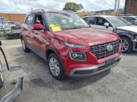 2020 Hyundai Venue QX image 1