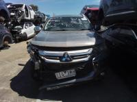 2016 Mitsubishi Pajero Sport QE image 1
