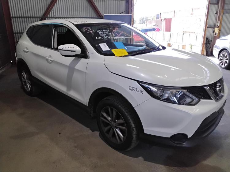 nissan Qashqai ST Sep 2017 Parts & Wrecking