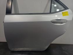 2016 Toyota Corolla ZRE172R image 1