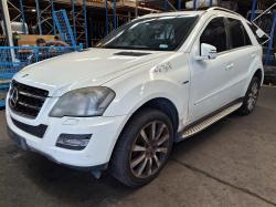Mercedes M Class W164 image 1