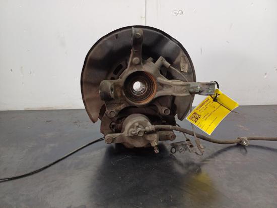 toyota Corolla ZRE172R Dec 2016 LEFT FRONT HUB ASSEMBLY 