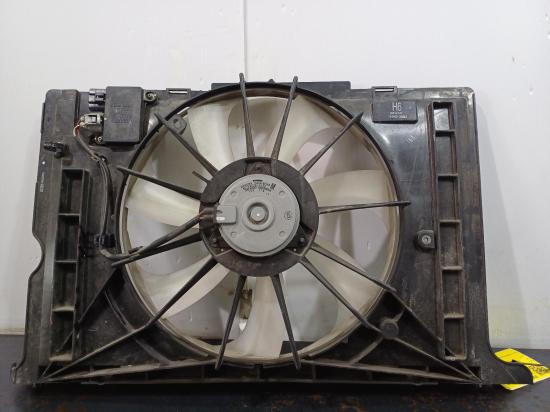 toyota Corolla ZRE172R Dec 2016 FAN 