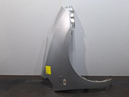 toyota Prius NHW20R Feb 2009 RIGHT GUARD 