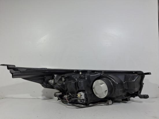 toyota Kluger May 2015 LEFT HEADLAMP 