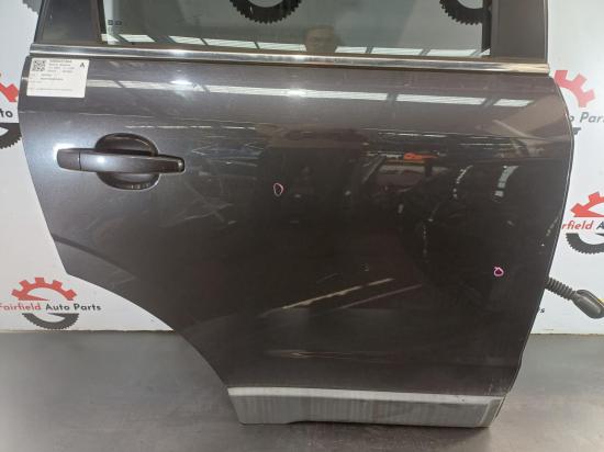 holden Captiva Jul 2015 RIGT REAR DOOR 