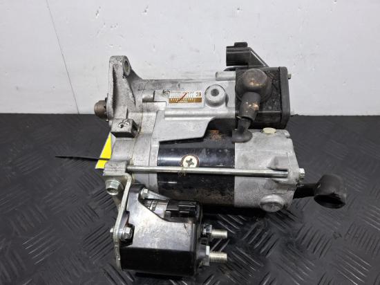 toyota Hiace GDH300R Jul 2020 STARTER MOTOR 