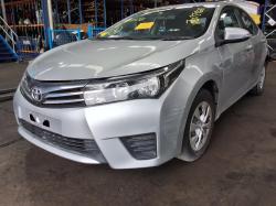 2016 Toyota Corolla ZRE172R image 1