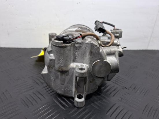 mercedes E Class Dec 2014 A/C COMPRESSOR 