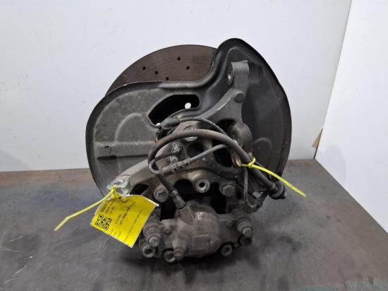 mercedes E Class Dec 2014 LEFT FRONT HUB ASSEMBLY 