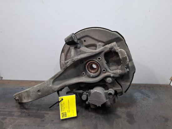 volvo Xc90 RIGHT FRONT HUB ASSEMBLY 
