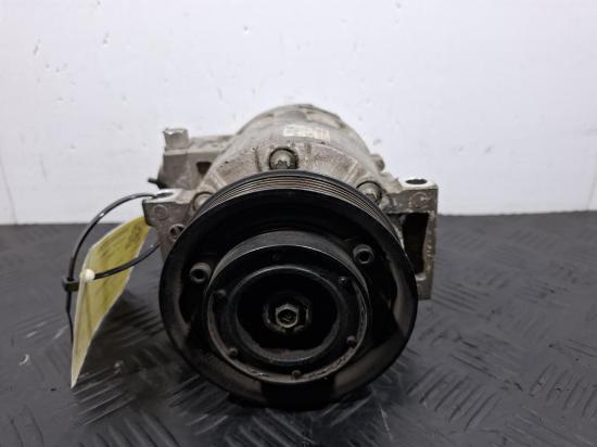 volkswagen Golf A5 May 2006 A/C COMPRESOR 