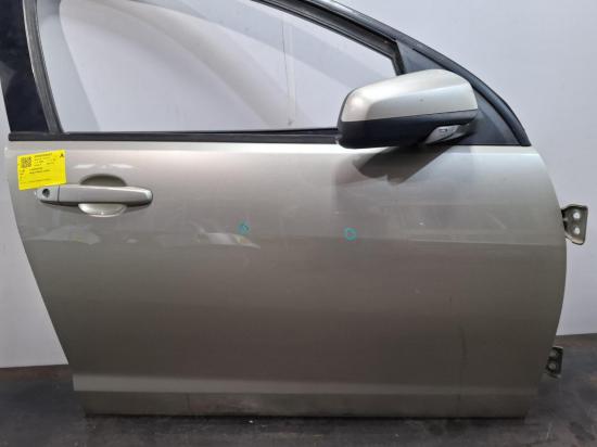 holden Commodore VE May 2009 RIGHT FRONT DOOR 