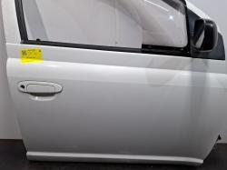 2003 Toyota Echo NCP12R image 1