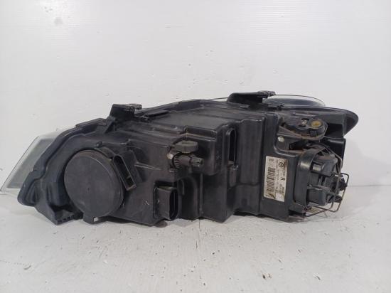 volkswagen Polo RIGHT HEADLAMP 