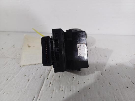 mazda 3 BM Aug 2015 COMBINATION SWITCH 