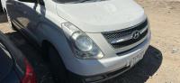 2012 Hyundai Imax image 1