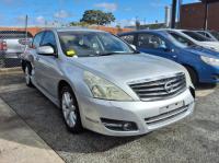 2013 Nissan Maxima J32 image 1