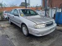 2002 Toyota Avalon MCX10R image 1