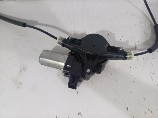 mazda 2 LEFT FRONT WINDOW REG/MOTOR 