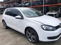 2012 Volkswagen Golf image 1