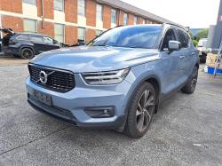 2019 Volvo Xc40 image 1
