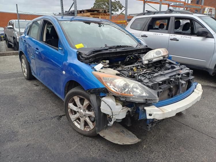 mazda 3 NEO Sep 2011 Parts & Wrecking