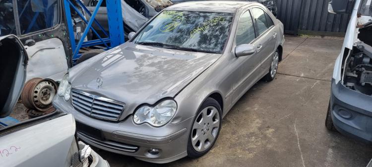 mercedes benz C Class W203 2006 Parts & Wrecking