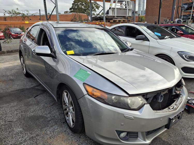 honda Accord LUXURY Apr 2010 Parts & Wrecking