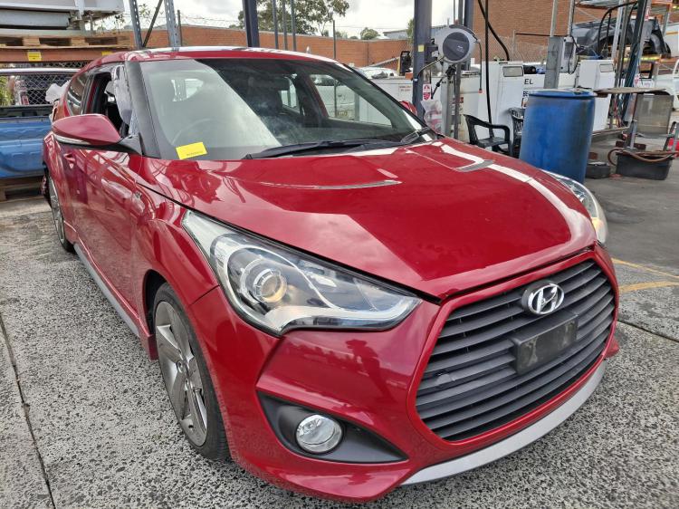 hyundai Veloster SR TURBO Sep 2013 Parts & Wrecking