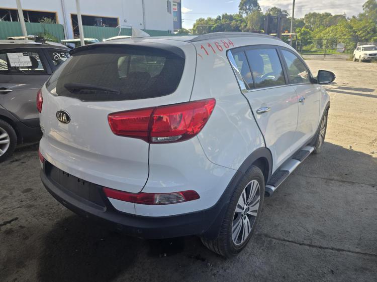 kia Sportage SL PLATINUM Feb 2014 Parts & Wrecking