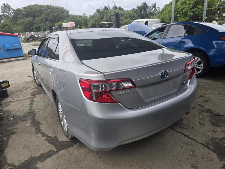 toyota Camry AVV50 HYBRID H Aug 2014 Parts & Wrecking