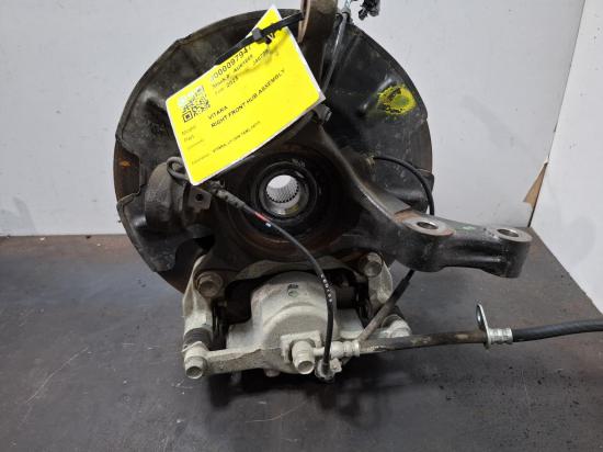 suzuki Vitara RIGHT FRONT HUB ASSEMBLY 