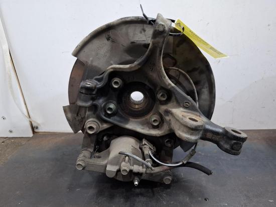 mazda Cx5 LEFT FRONT HUB ASSEMBLY 