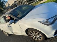 2013 Audi A1 8x image 1