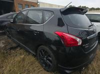 2015 Nissan Pulsar image 1