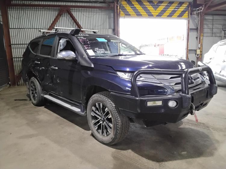 mitsubishi Pajero Sport EXCEED Jan 2020 Parts & Wrecking