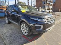 2016 Land Rover Range Rover TD4 150 SE image 1