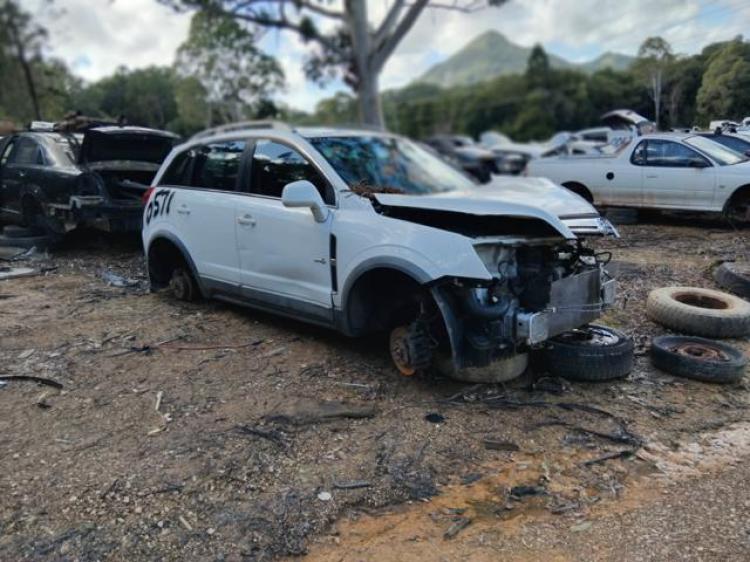 holden Captiva Jul 2012 Parts & Wrecking