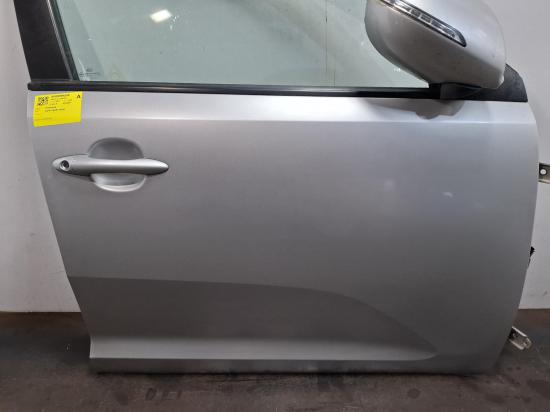 kia Sportage SI Oct 2011 RIGHT FRONT DOOR 