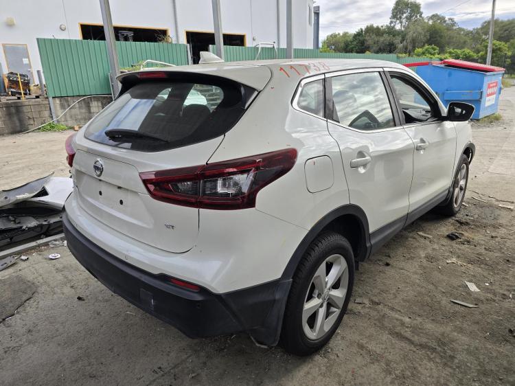 nissan Qashqai J11 ST Nov 2020 Parts & Wrecking