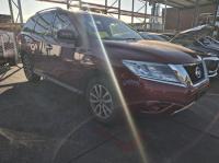2015 Nissan Pathfinder ST FWD image 1