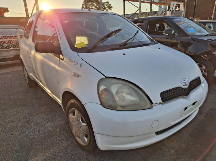 toyota Echo ECHO Nov 2002 Parts & Wrecking