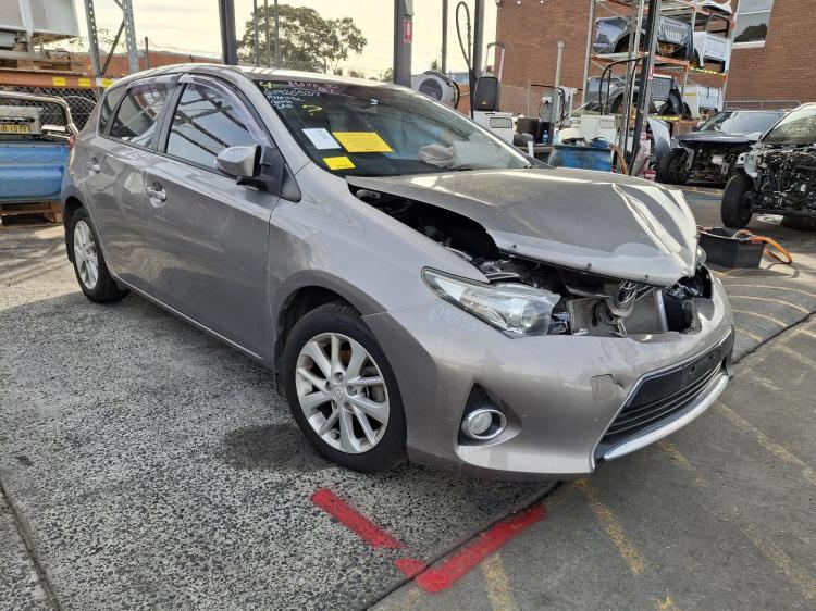 toyota Corolla ASCENT SPORT Mar 2014 Parts & Wrecking