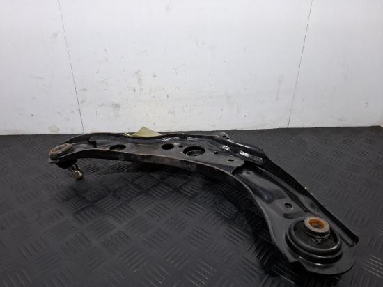 mazda Cx30 2023 RIGHT FRONT LOWER CONTROL ARM 