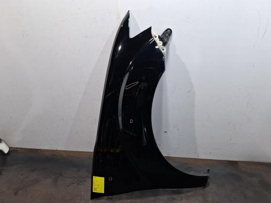 mitsubishi Outlander VRX 5 SEAT May 2010 RIGHT GUARD 