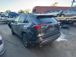 2022 Toyota Rav4 image 1
