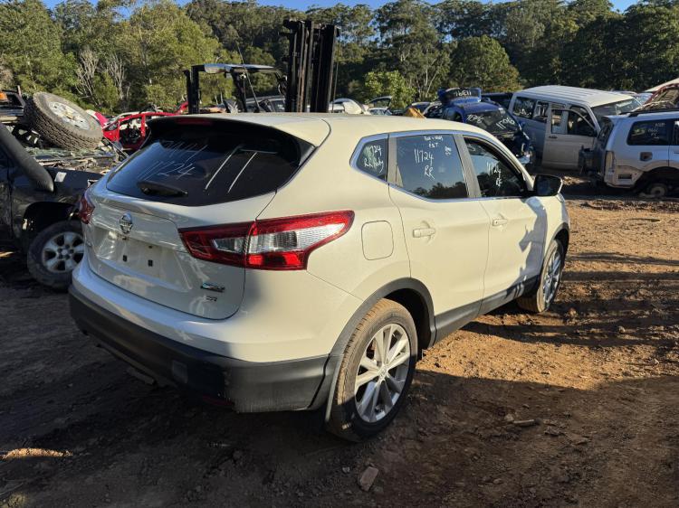 nissan Qashqai J11 Jan 2015 Parts & Wrecking